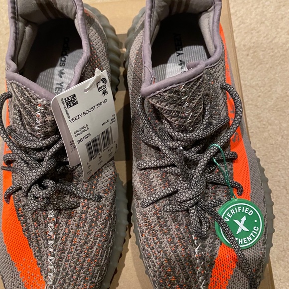 Yeezy beluga